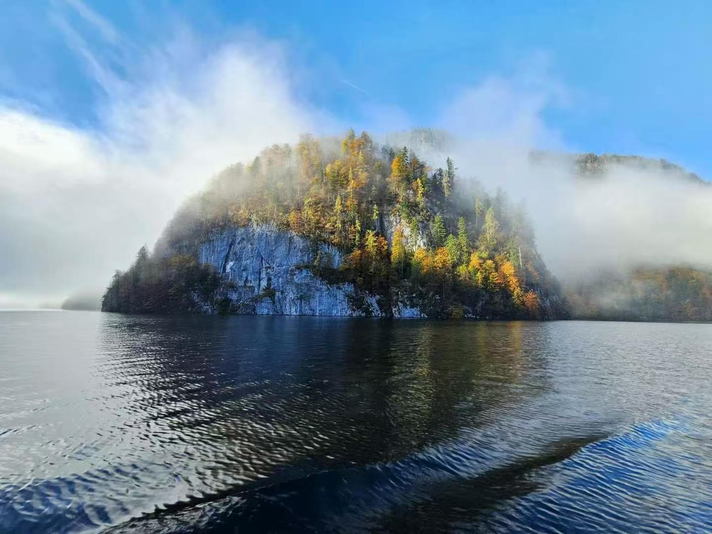 2023 • Königssee • In the lake
